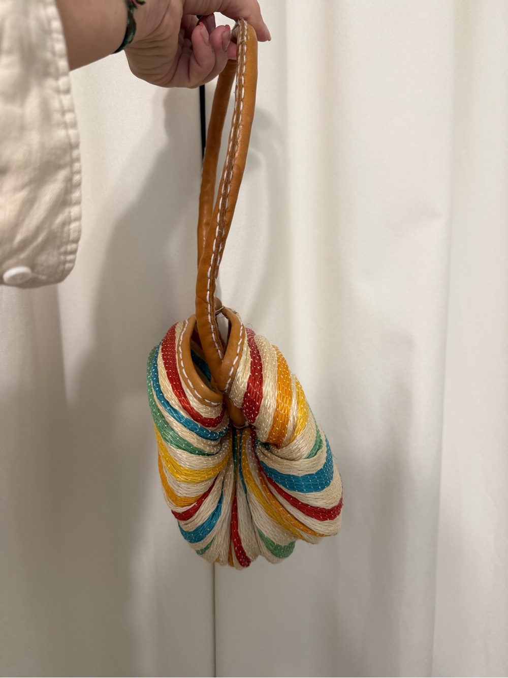 Vintage Woven Straw Top-Handle Bag in Multicolor - Picture 2 of 7